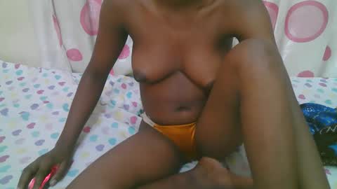 Snapshot of candy_lisah chatting on February 2026 07:24:02 PM Lisa online show from February 2026 07:24:02 PM