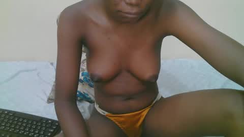 Snapshot of candy_lisah chatting on March 2026 04:51:02 PM Lisa online show from March 2026 04:51:02 PM