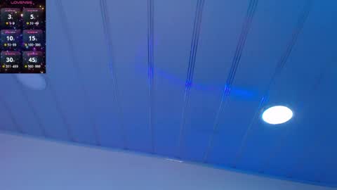 Snapshot of candy_lux_ chatting on May 2026 04:33:02 PM Candy online show from May 2026 04:33:02 PM