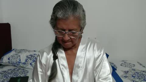 candy online show from April 2026 02:38:02 AM
