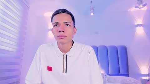  and MarilynHot online show from October 2025 09:02:01 PM