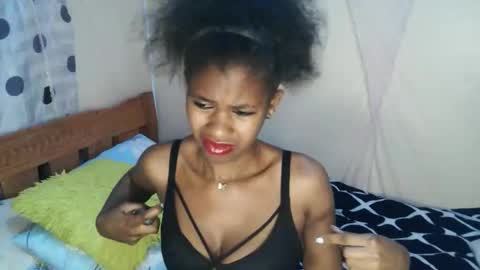 candybrown001 online show from December 2025 09:38:01 AM