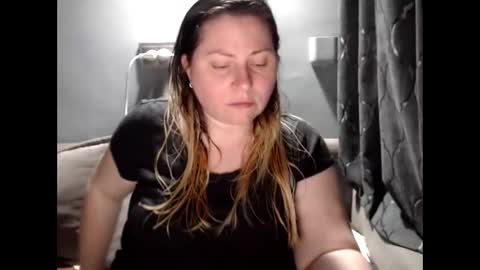 Laura online show from June 2026 08:02:02 PM