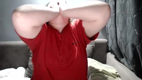 Laura online show from June 2026 10:34:02 PM