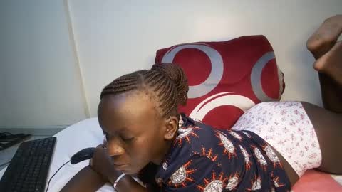 candycurly_ online show from February 2025 12:53:02 AM