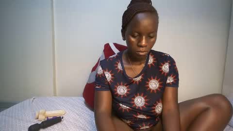 candycurly_ online show from February 2025 12:17:02 AM