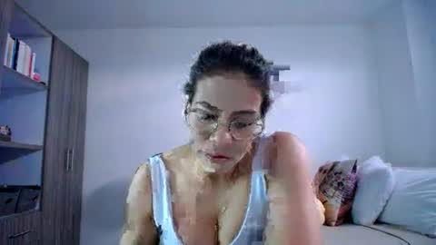 Candy Dowson online show from June 2026 08:22:02 PM