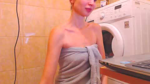 CANDYJESx online show from December 2024 12:14:02 PM