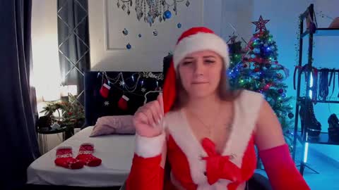 Sofia online show from December 2024 04:11:01 AM