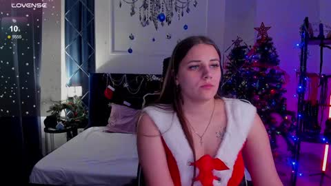 Sofia online show from December 2024 04:20:02 AM