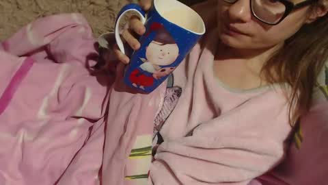 Snapshot of candylady13 chatting on December 2024 12:35:01 AM say meow and send tips online show from December 2024 12:35:01 AM