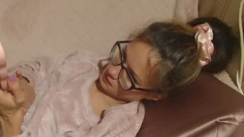 say meow and send tip  online show from October 2025 07:36:02 PM