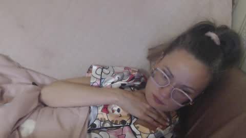 say meow and send tip  online show from May 2026 06:37:02 PM