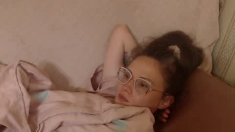 Snapshot of candylady136 chatting on May 2026 07:19:02 PM say meow and send tip online show from May 2026 07:19:02 PM