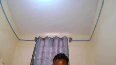 Snapshot of candymia3 chatting on February 2025 05:47:02 AM Candice online show from February 2025 05:47:02 AM
