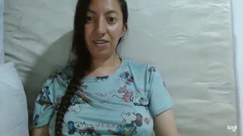 Snapshot of candymilfff chatting on October 2025 03:29:02 AM candymilfff online show from October 2025 03:29:02 AM