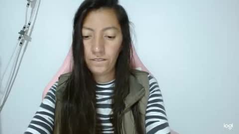 Snapshot of candymilfff chatting on November 2025 08:10:01 PM candymilfff online show from November 2025 08:10:01 PM