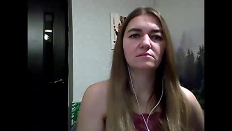 Snapshot of candyolime chatting on December 2025 11:11:02 PM Daisy online show from December 2025 11:11:02 PM