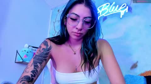 candyrisex online show from May 2026 08:53:02 AM