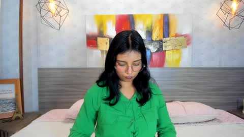 Snapshot of candys_victoria chatting on January 2025 04:50:01 AM Candys Victoria online show from January 2025 04:50:01 AM