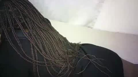 candyXLO online show from March 2026 05:50:01 PM