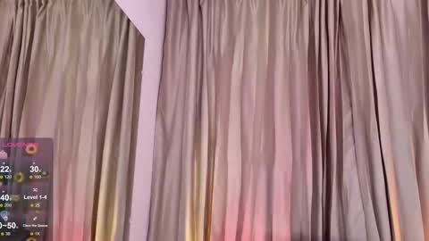 Snapshot of candyy_bella chatting on March 2026 12:12:02 PM Isabella online show from March 2026 12:12:02 PM