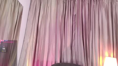 Isabella online show from May 2026 04:04:02 PM
