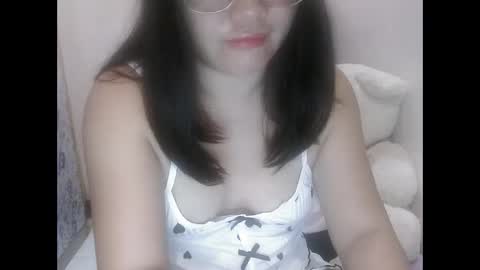 candyyonah03 online show from October 2025 07:58:02 PM