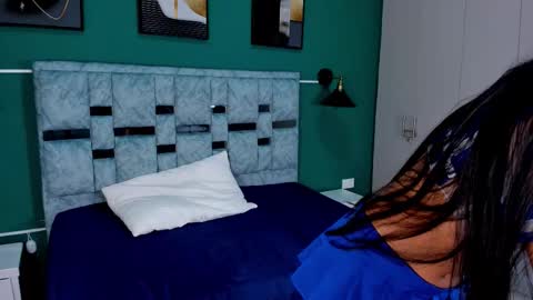 canelaa sweett online show from March 2026 12:09:01 PM