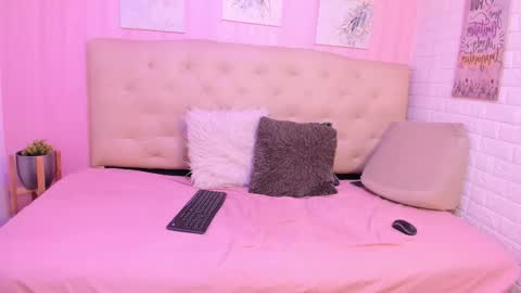 Carolina online show from February 2026 08:14:02 PM