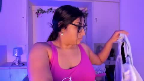 GABRIELA LOPEZ online show from June 2026 07:38:01 PM