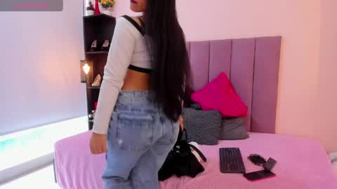 canndy_lover online show from June 2026 01:17:02 PM