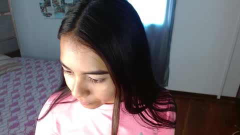 Snapshot of cannela_sweett chatting on April 2026 01:52:02 PM cannela sweet online show from April 2026 01:52:02 PM