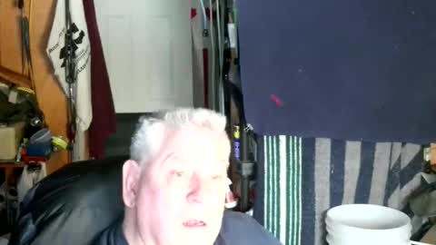 canoelicker69 online show from January 2026 08:24:02 PM