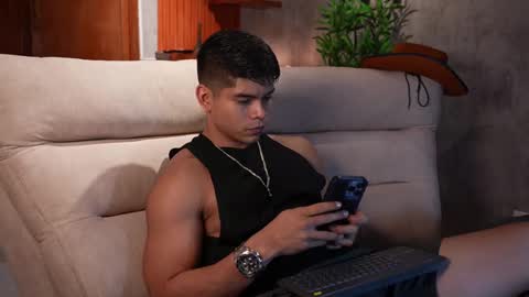 Snapshot of capizzi_ chatting on October 2025 10:51:02 PM David Capizzi online show from October 2025 10:51:02 PM