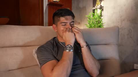 Snapshot of capizzi_ chatting on October 2025 03:39:02 AM David Capizzi online show from October 2025 03:39:02 AM