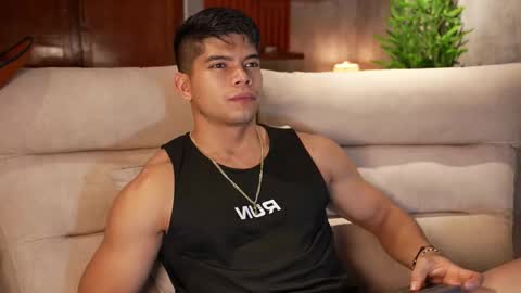 Snapshot of capizzi_ chatting on October 2025 06:13:02 AM David Capizzi online show from October 2025 06:13:02 AM