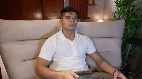 Snapshot of capizzi_ chatting on October 2025 06:25:01 AM David Capizzi online show from October 2025 06:25:01 AM