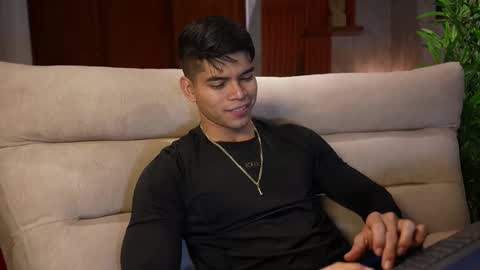 Snapshot of capizzi_ chatting on October 2025 05:30:01 AM David Capizzi online show from October 2025 05:30:01 AM