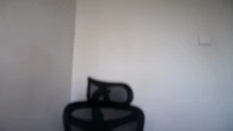 Emma online show from April 2026 07:22:01 AM
