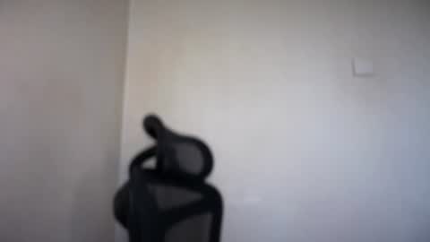 Emma online show from June 2026 07:17:02 AM