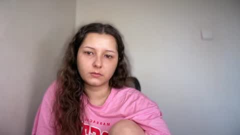 Emma online show from June 2026 09:14:01 AM