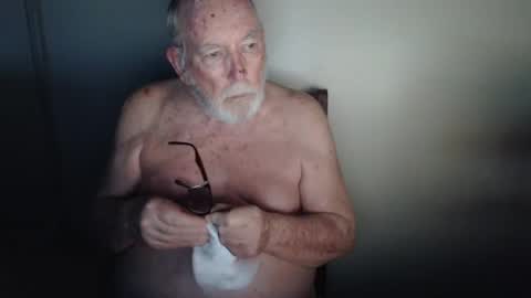 Snapshot of capt5105 chatting on January 2025 11:56:02 AM capt5105 online show from January 2025 11:56:02 AM