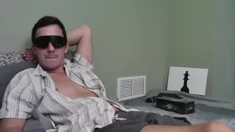 captain_chris8 online show from October 2025 01:30:02 AM