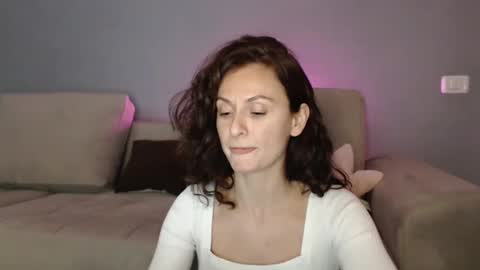 Snapshot of carakat chatting on February 2025 12:19:02 AM carakat online show from February 2025 12:19:02 AM