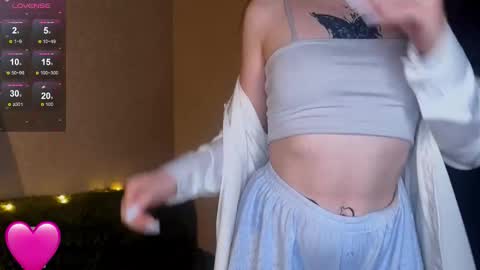 caramel_95 online show from March 2026 07:28:02 PM