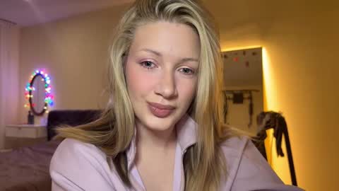 Stella online show from February 2026 04:46:01 PM