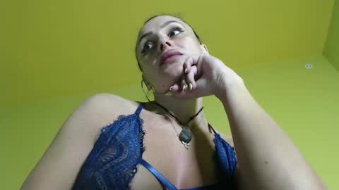 Caramella online show from April 2026 06:17:01 AM
