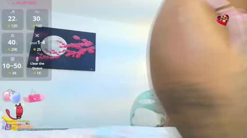 Snapshot of carameloo_06 chatting on March 2025 02:21:01 AM carolina online show from March 2025 02:21:01 AM