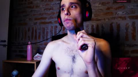 carameltoy4 online show from March 2026 07:20:02 PM